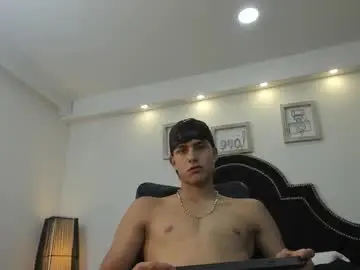 Chaturbate Best Webcam of landercruz