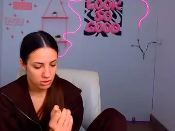 Chaturbate Sex Cam of triniti_love