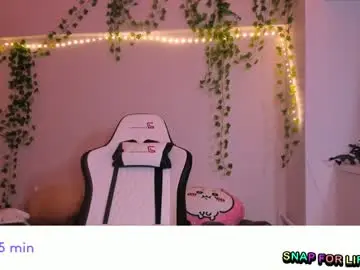 Chaturbate Watch Live Sex Cams of vivian_qwerty