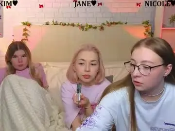 Chaturbate Live Sex Cam of _ramune_