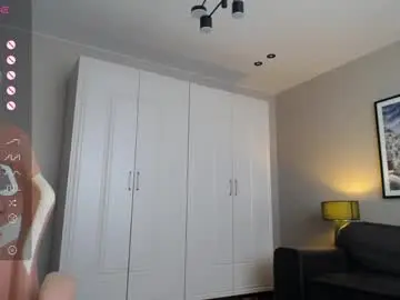 Chaturbate Free Live Porn of brightrays__