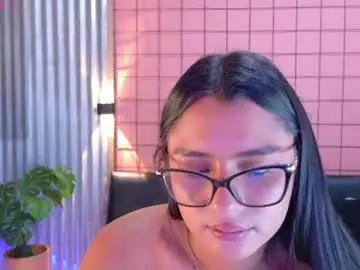 Chaturbate Adult Video Chat of mensia_hernandez