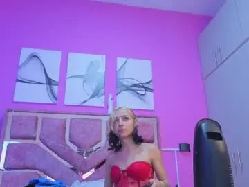 Chaturbate Live Sex of samantaa_liov