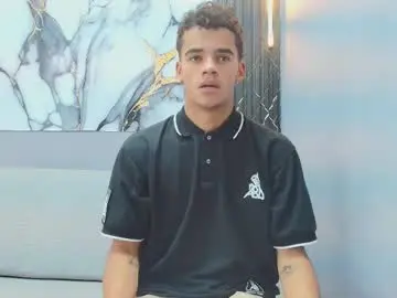 Chaturbate Live Sex Cam of samuel_wyatt