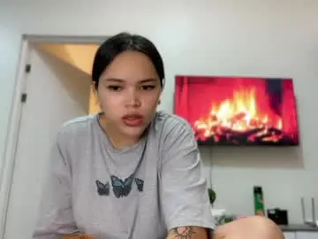 Chaturbate Nude Webcam of filipina_demure