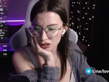 Chaturbate Live Sex Cam of haily_heavenly