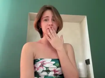 Chaturbate Adult Video Chat of hannahinto