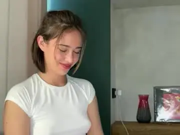 Chaturbate Adult Video Chat of hannahinto