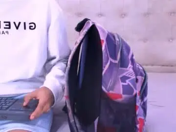 Chaturbate Live Porn of joseph_gonzalez