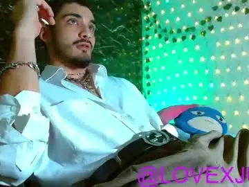 Chaturbate Watch Live Sex Cams of lovexjuxn77