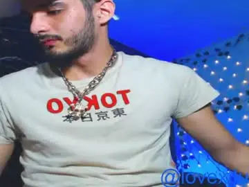 Chaturbate Live Sex of lovexjuxn77