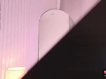 Chaturbate Sex Cam of mia_mystic_