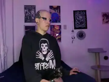 Chaturbate Adult Webcam of plutonbluemoon_999