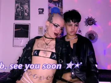 Chaturbate Free Live Porn of plutonbluemoon_999