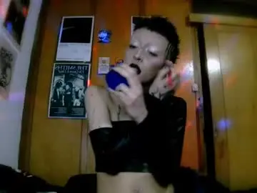 Chaturbate Free Porn Cam of plutonbluemoon_999