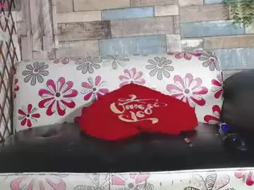 Chaturbate Sex Chat of rosalynda_collen