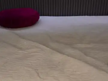 Chaturbate Watch Live Sex Cams of willow_hendrix