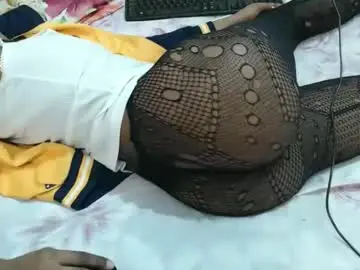 Chaturbate Live Porn of arlyn_ray