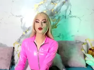 Chaturbate Live Sex Cam of briana_white