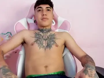 Chaturbate Adult Video Chat of santiabader