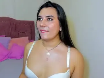 Chaturbate Watch Live Sex Cams of yourlatina_emely