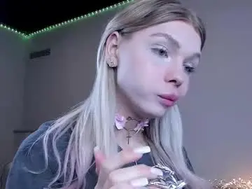 Chaturbate Adult Webcam of blondy_fina