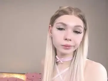 Chaturbate Best live sex cam show of blondy_fina