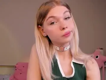 Chaturbate Adult Webcams of blondy_fina