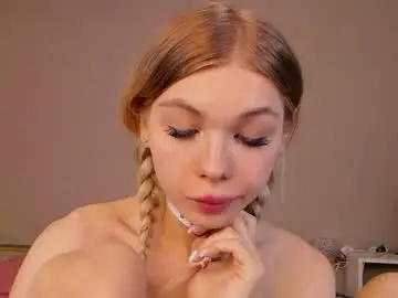 Chaturbate Free Live Porn of blondy_fina