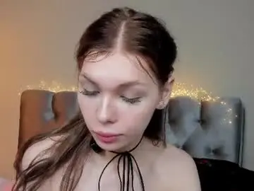 Chaturbate Free Porn Cam of blondy_fina