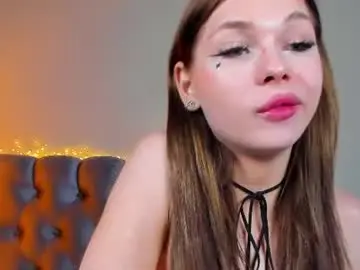 Chaturbate Free Porn Cam of blondy_fina