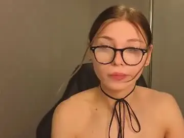Chaturbate Watch Live Sex Cams of blondy_fina