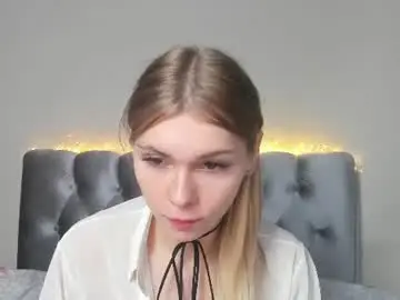 Chaturbate Live Porn of blondy_fina