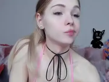 Chaturbate Adult Webcam of blondy_fina