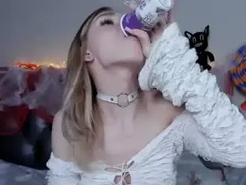 Chaturbate Live Porn of blondy_fina