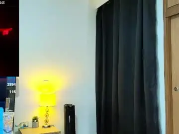 Chaturbate Adult Webcam of camilobass_