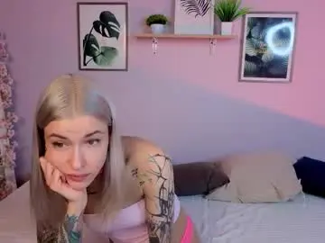 Chaturbate Live Porn of chrome_heartz