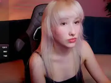 Chaturbate Watch Live Sex Cams of chrome_heartz
