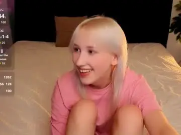 Chaturbate Best Webcam of chrome_heartz