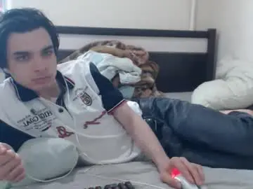 Chaturbate Adult Video Chat of cris_peace