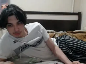 Chaturbate Best live sex cam show of cris_peace