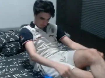 Chaturbate Live Sex Cam of cris_peace