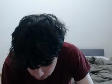 Chaturbate Live Sex Cam of cris_peace