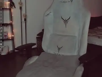 Chaturbate Live Sex Cam of da_scin