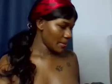 Chaturbate Sex Chat of diamonddoll32