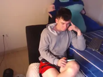 Chaturbate Live Porn of harry_brown2324