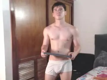 Chaturbate Live Porn of harry_brown2324