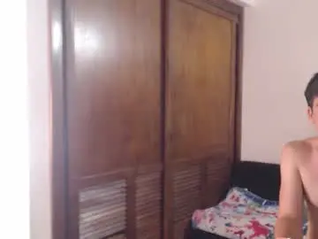 Chaturbate Watch Live Sex Cams of harry_brown2324