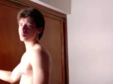 Chaturbate Free Live Porn of harry_brown2324