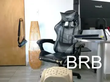 Chaturbate Live Sex of harry_brown2324